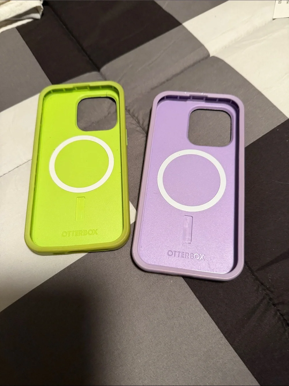 2 otter box iPhone 14 Pro  Purple and Lime Green  Phone Cases MagSafe compatible